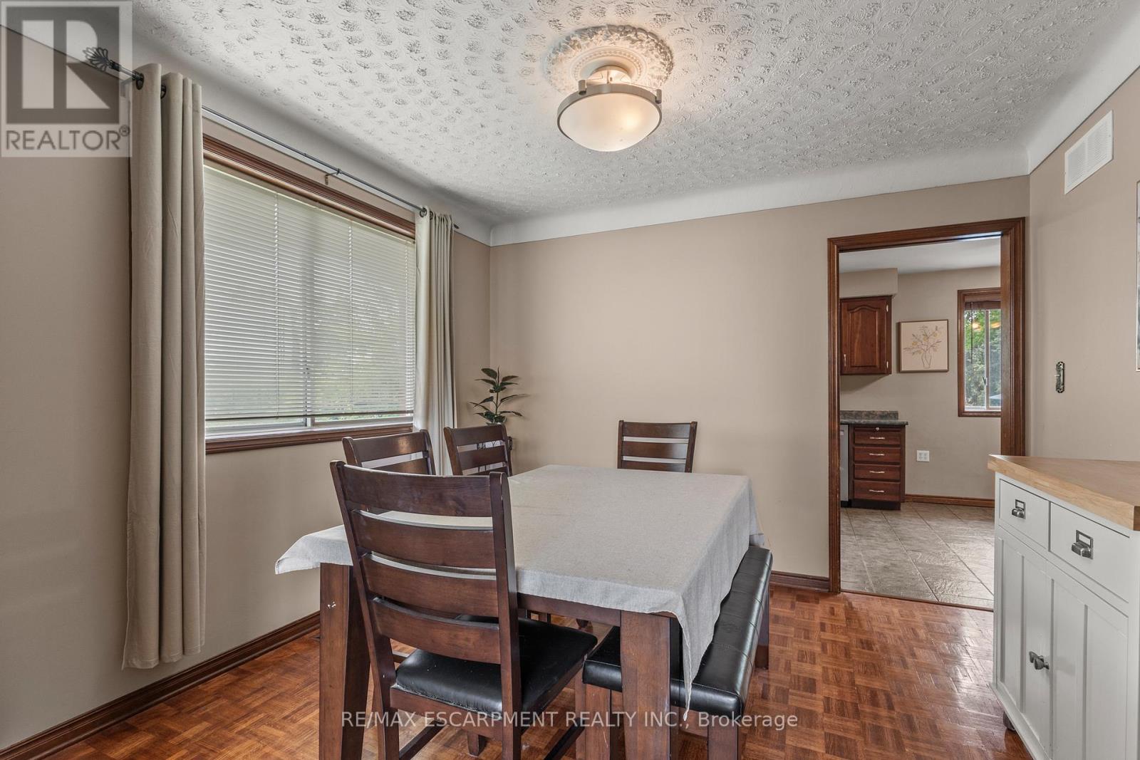 363 Fitch Street, Welland, Ontario  L3C 4W7 - Photo 14 - X12190248