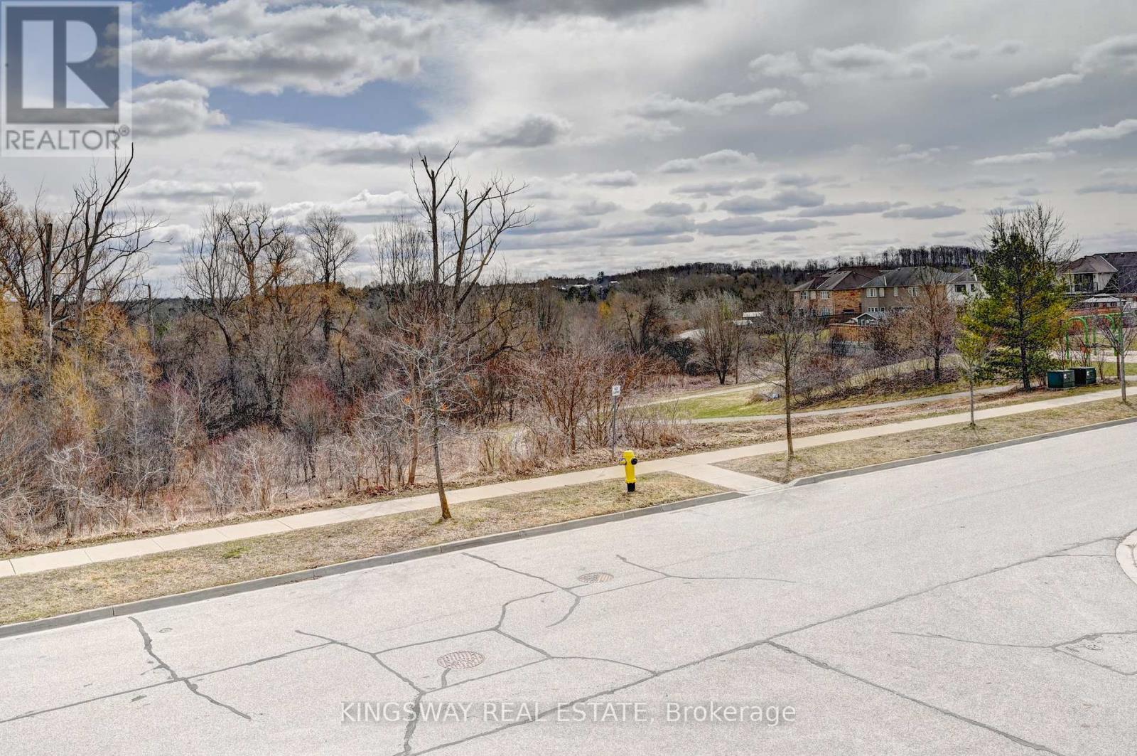 4 Dalton Drive, Cambridge, Ontario  N3C 0B7 - Photo 35 - X12190255