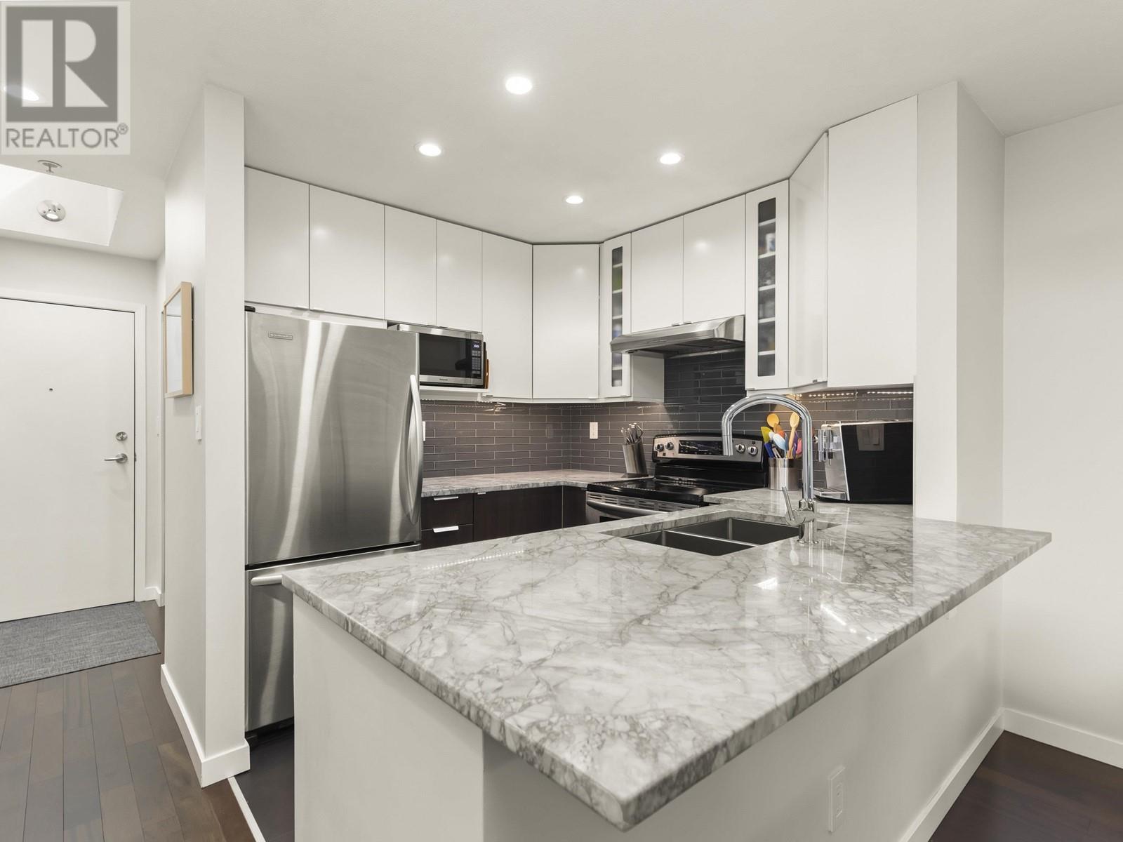 406 3023 W 4th Avenue, Vancouver, British Columbia  V6K 1R5 - Photo 8 - R3009904