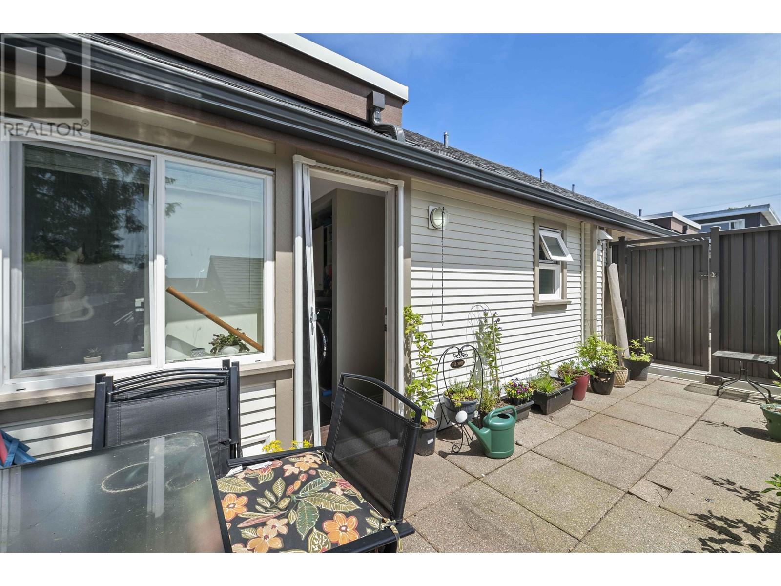 103 22367 St Anne Avenue, Maple Ridge, British Columbia  V2X 2E7 - Photo 30 - R3009932