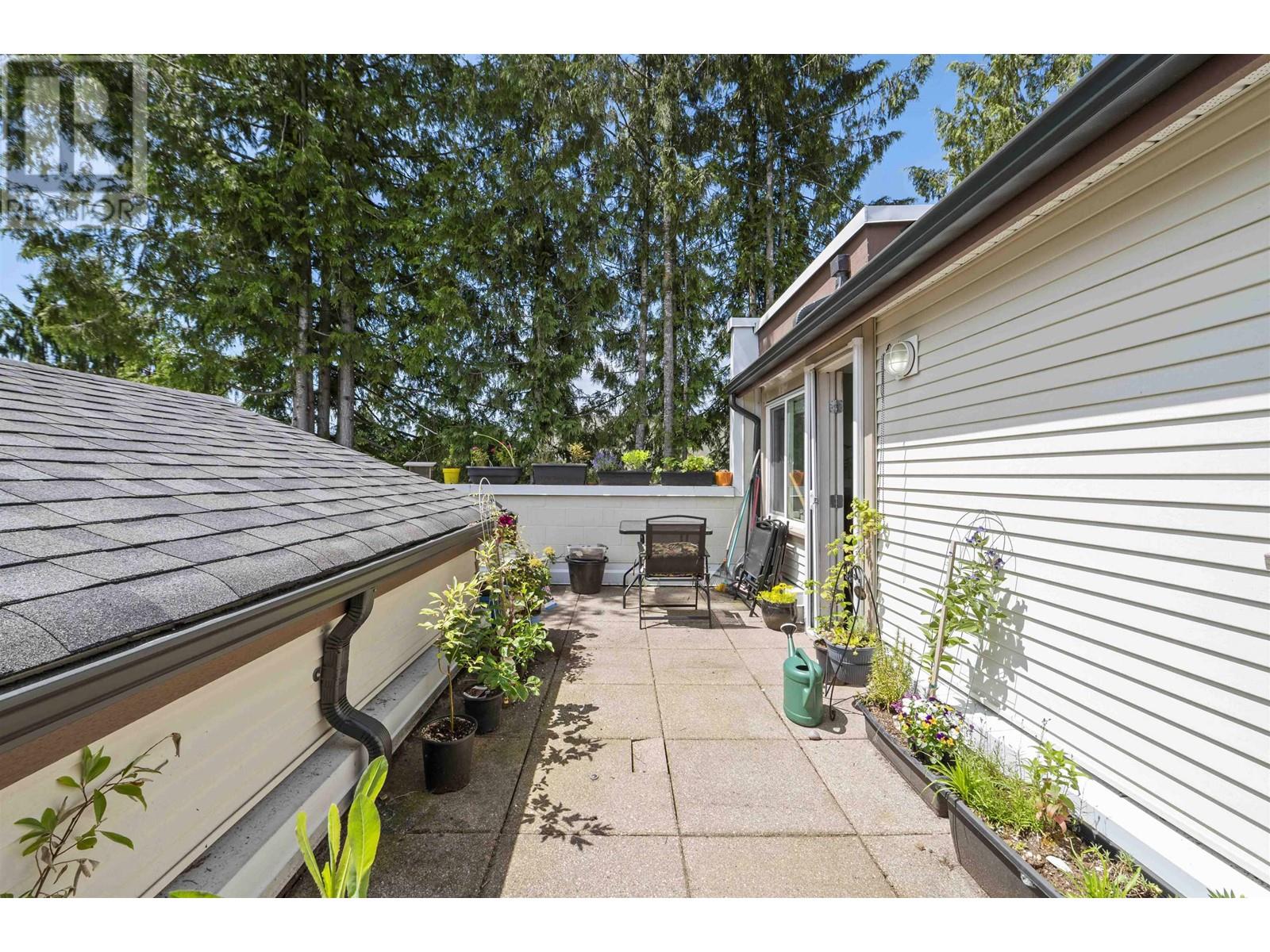 103 22367 St Anne Avenue, Maple Ridge, British Columbia  V2X 2E7 - Photo 31 - R3009932