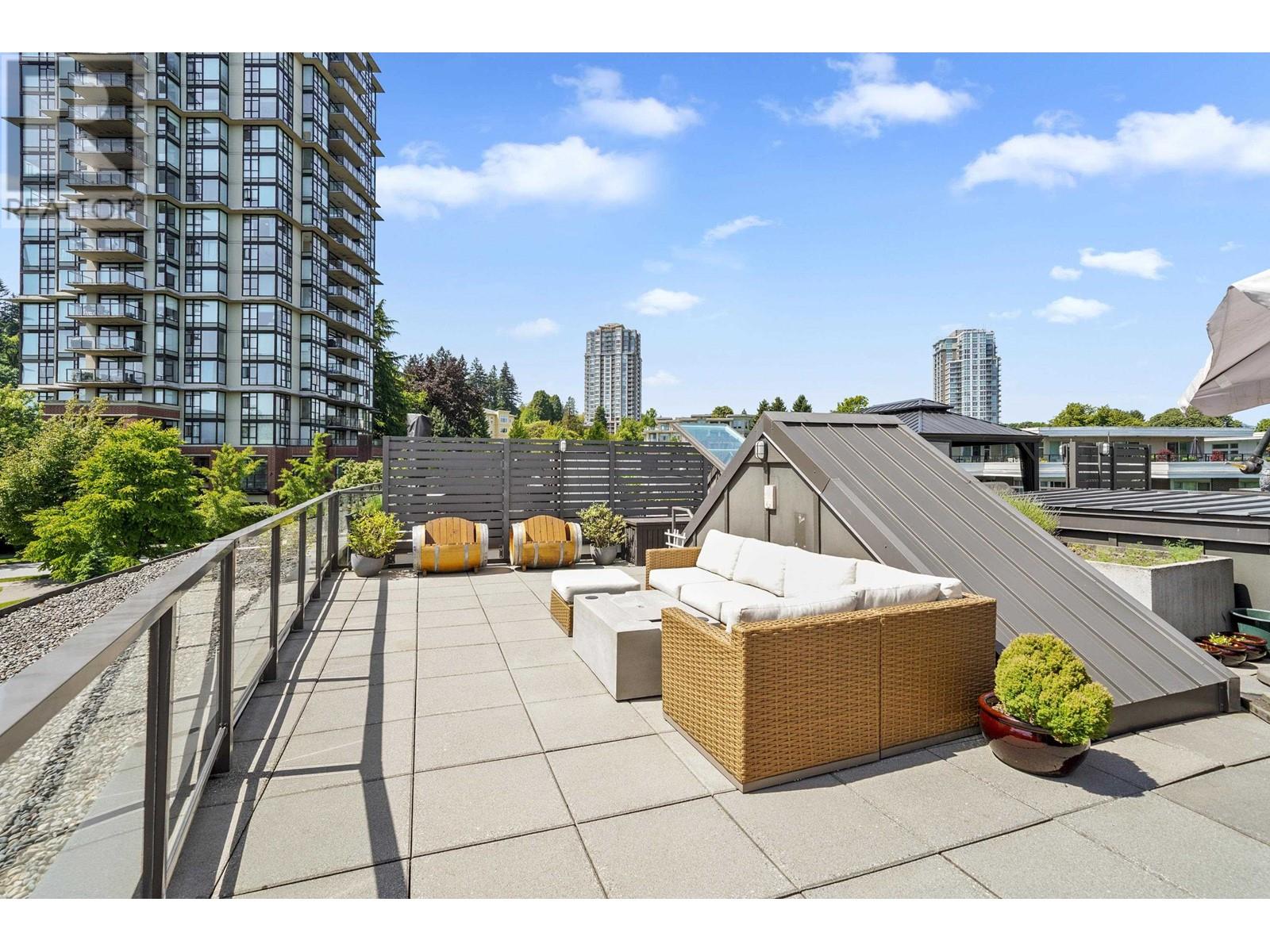 404 20 E Royal Avenue, New Westminster, British Columbia  V3L 0G9 - Photo 3 - R3009933