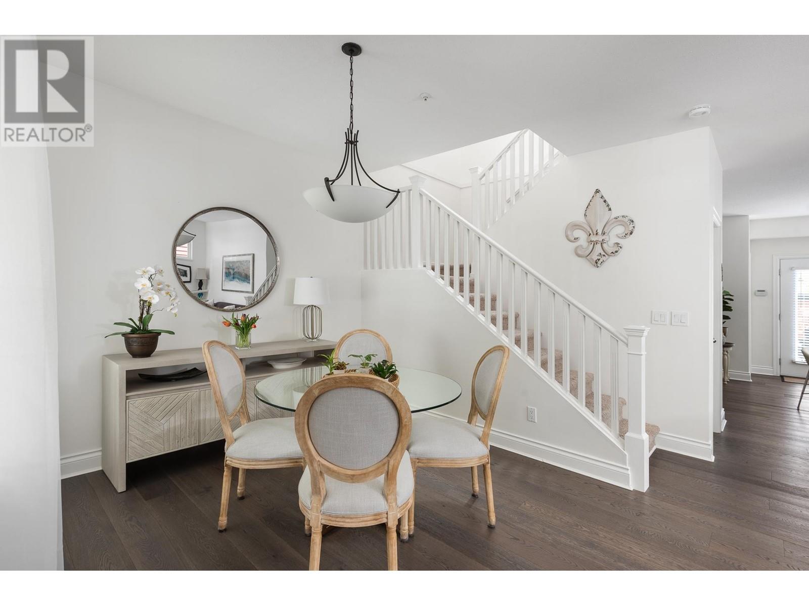 Property at 795 PREMIER STREET image 4
