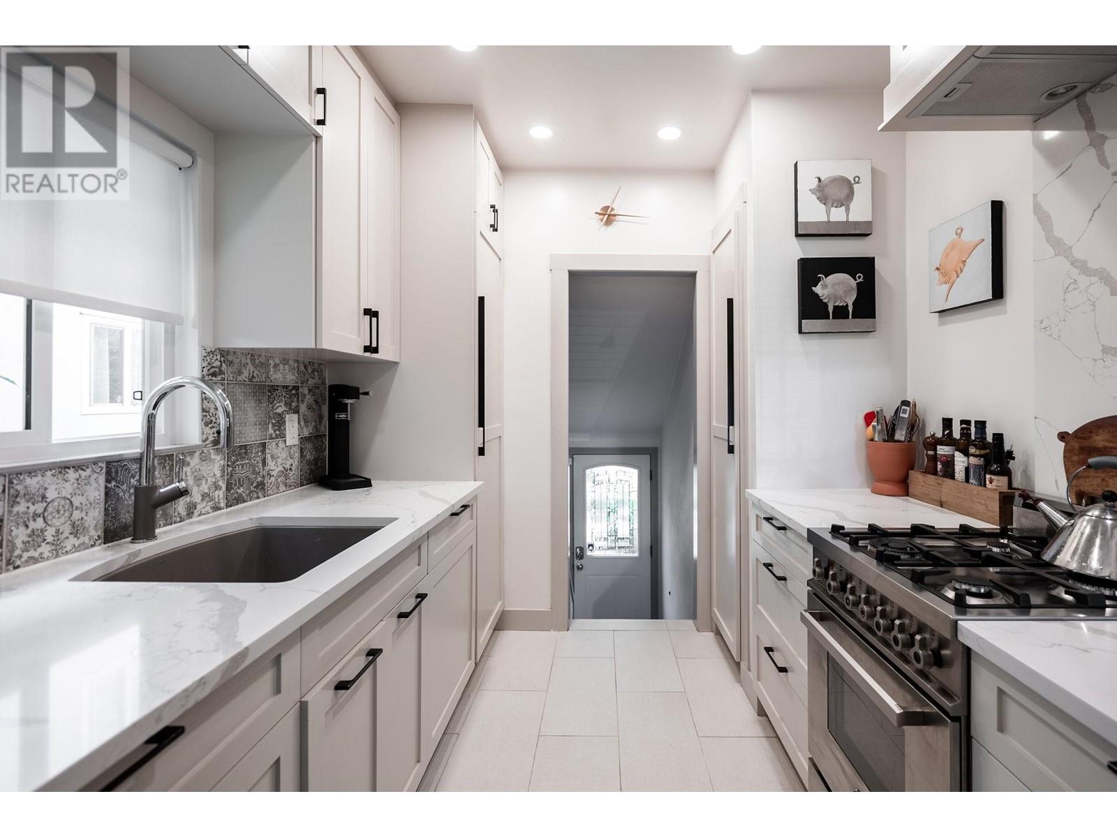 2307 W 3rd Avenue, Vancouver, British Columbia  V6K 1L6 - Photo 10 - R3009957