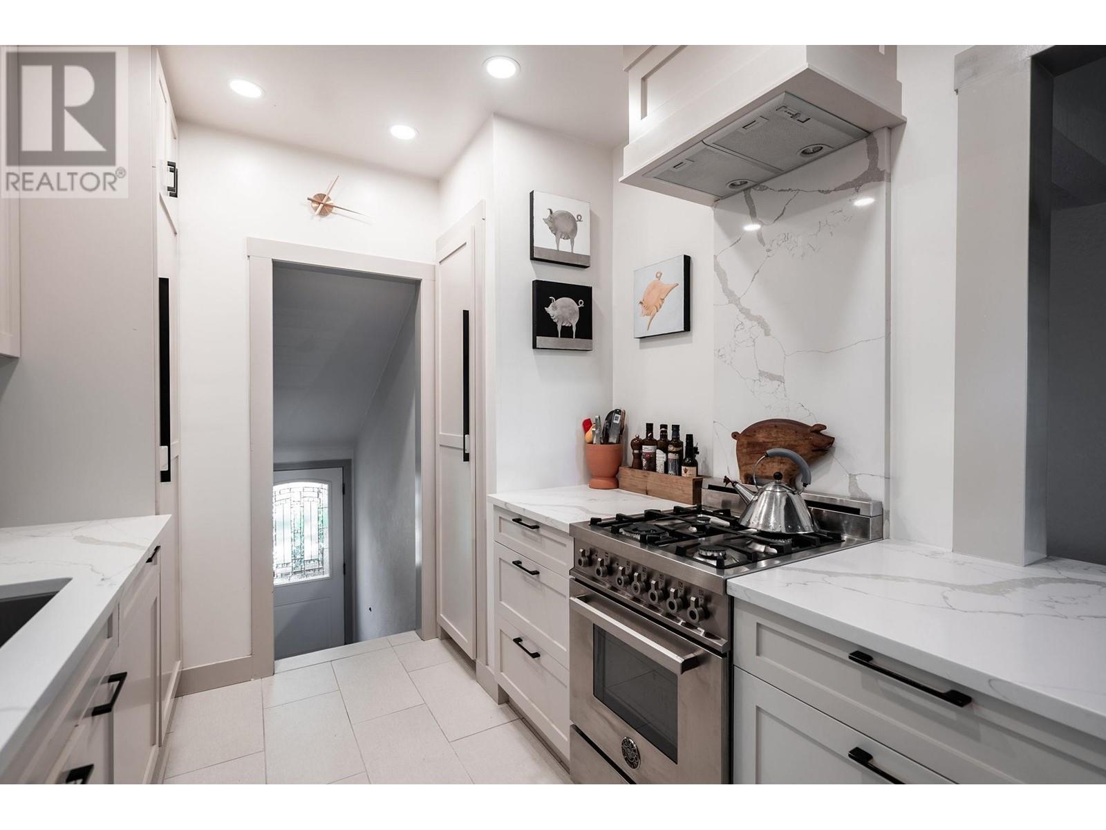 2307 W 3rd Avenue, Vancouver, British Columbia  V6K 1L6 - Photo 11 - R3009957