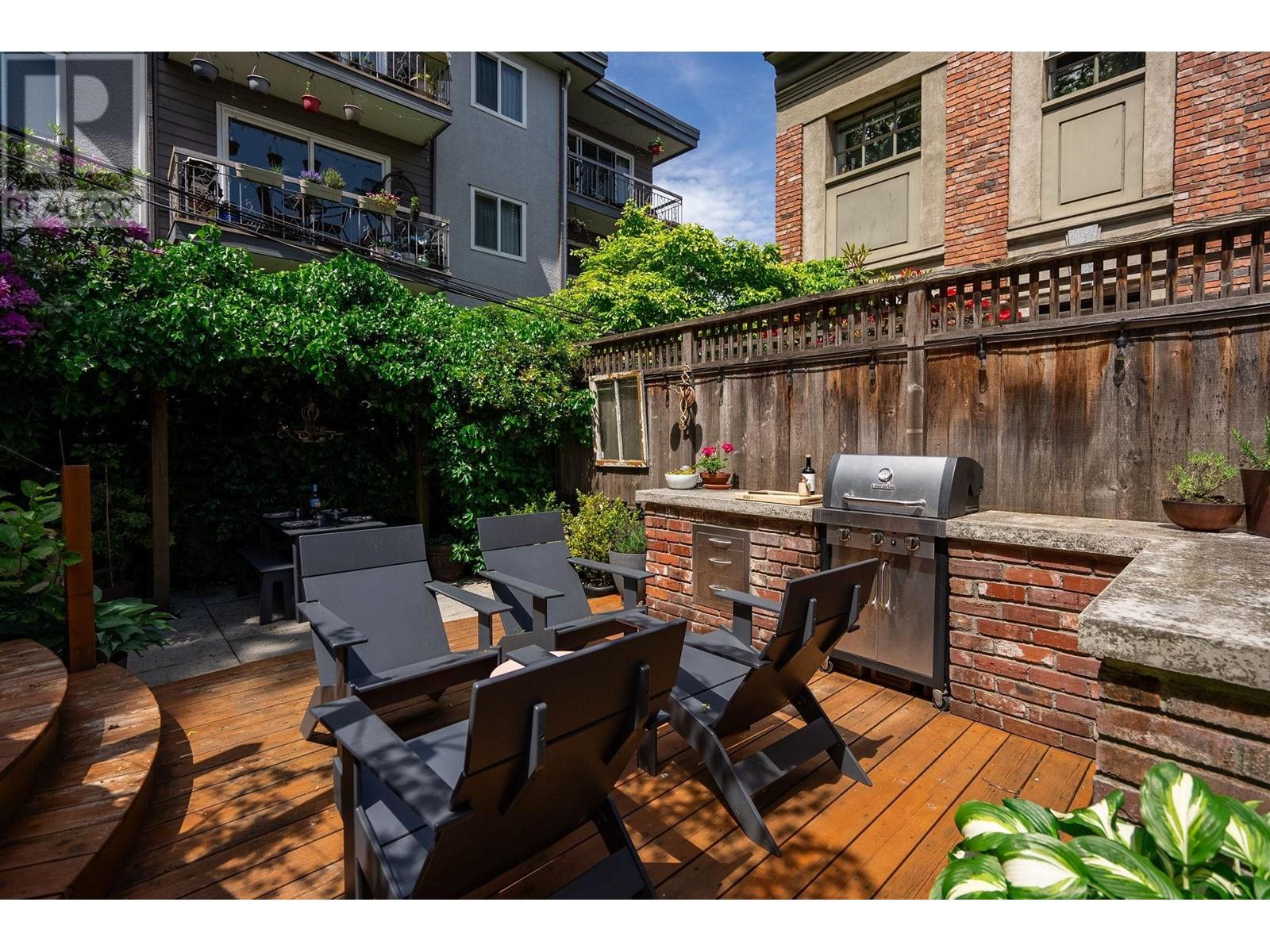 2307 W 3rd Avenue, Vancouver, British Columbia  V6K 1L6 - Photo 18 - R3009957