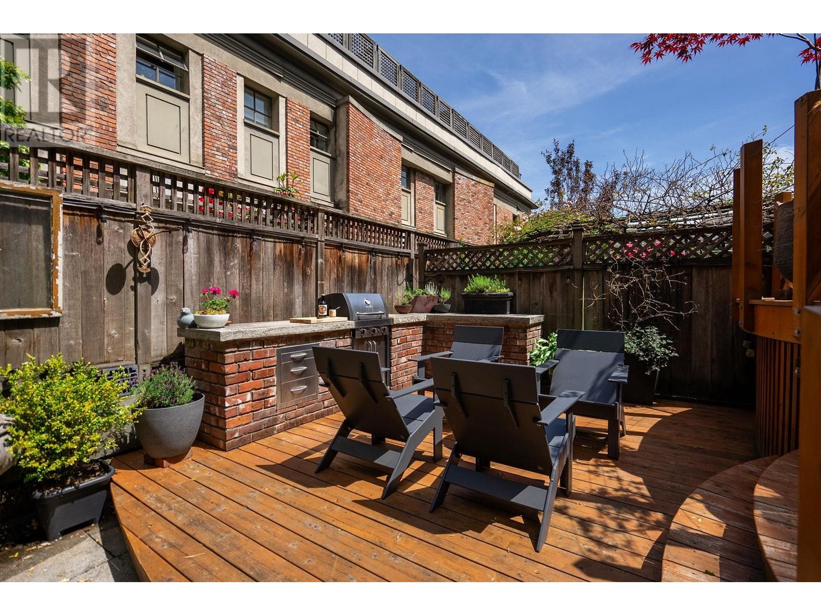 2307 W 3rd Avenue, Vancouver, British Columbia  V6K 1L6 - Photo 23 - R3009957