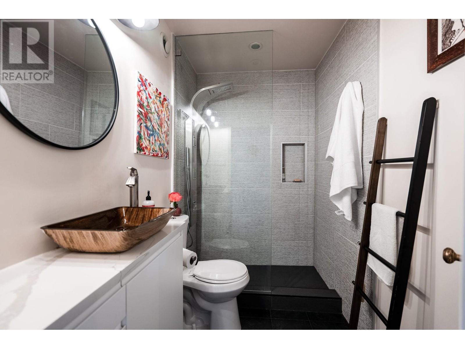 2307 W 3rd Avenue, Vancouver, British Columbia  V6K 1L6 - Photo 27 - R3009957