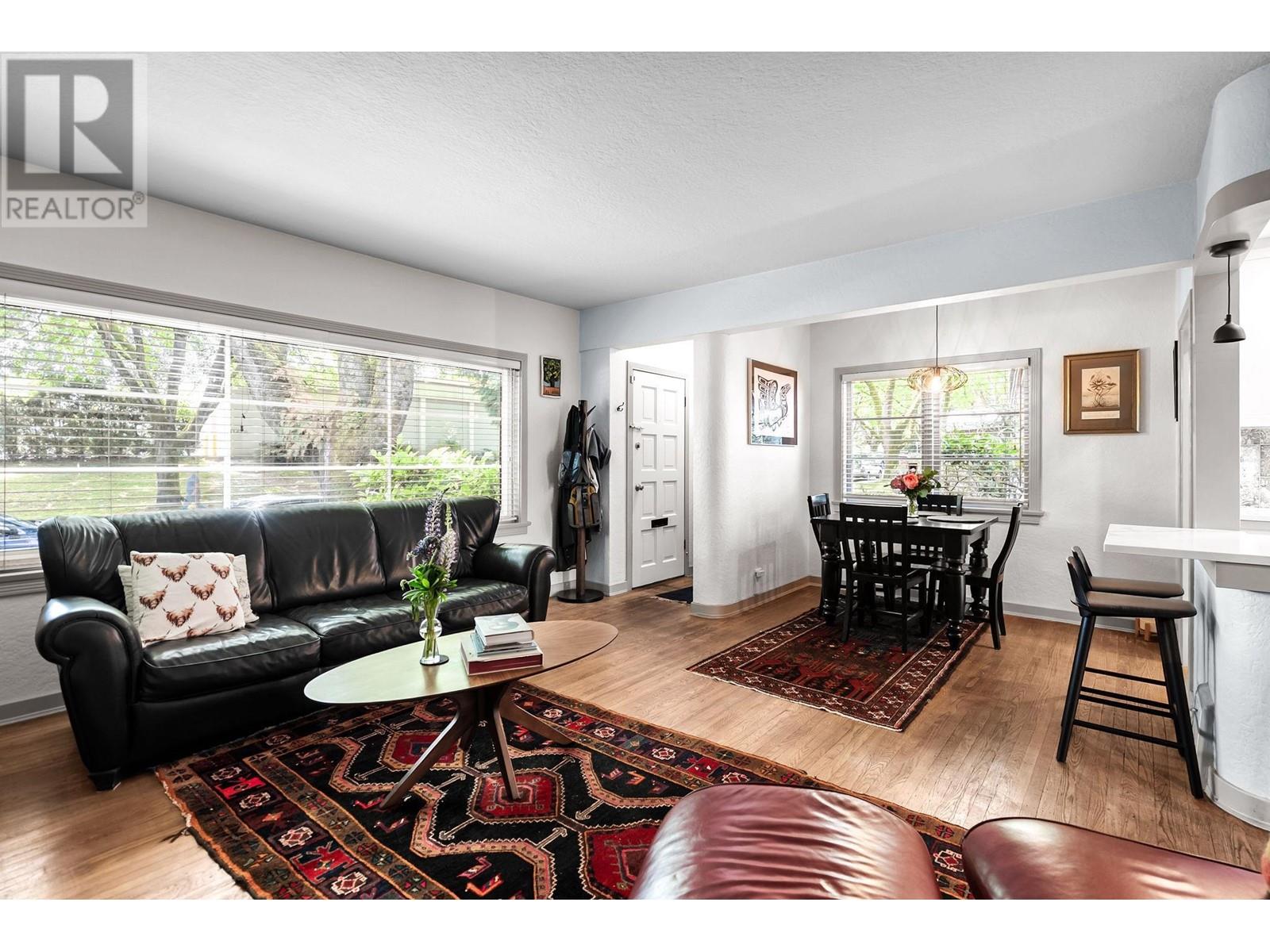 2307 W 3rd Avenue, Vancouver, British Columbia  V6K 1L6 - Photo 6 - R3009957