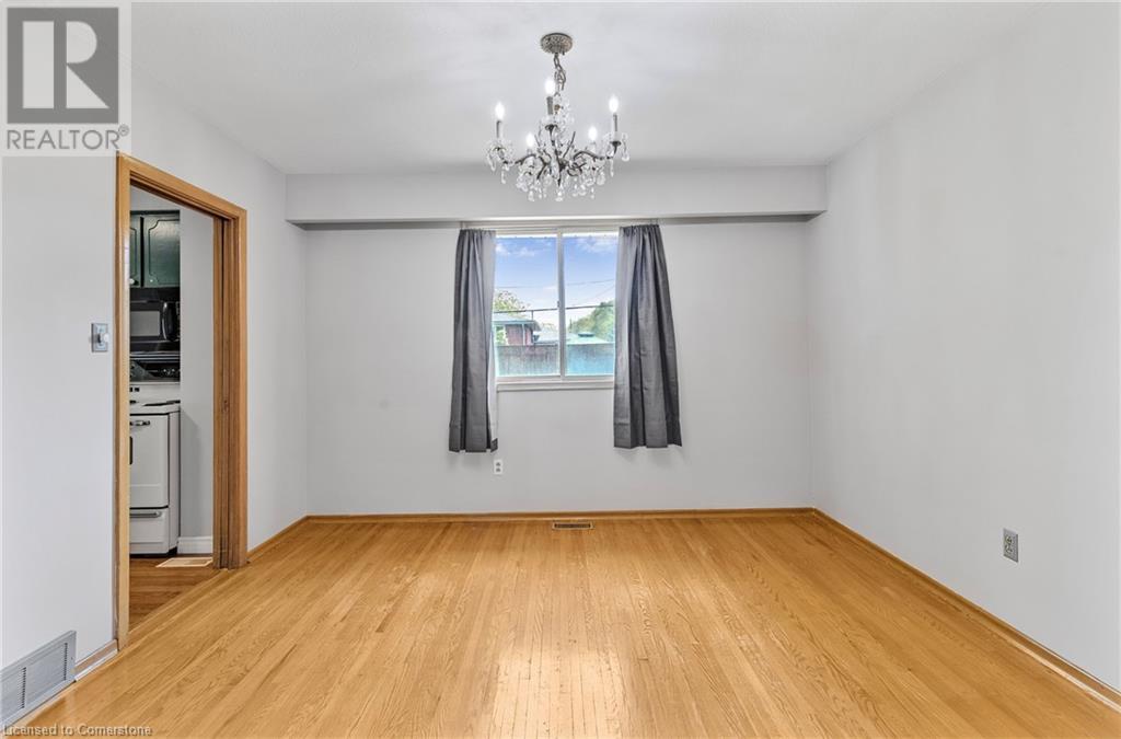 17 Ramsgate Drive, Stoney Creek, Ontario  L8G 3V4 - Photo 8 - 40735801
