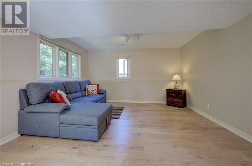 431 Northlake Drive, Waterloo, Ontario  N2V 1Y6 - Photo 21 - 40736529