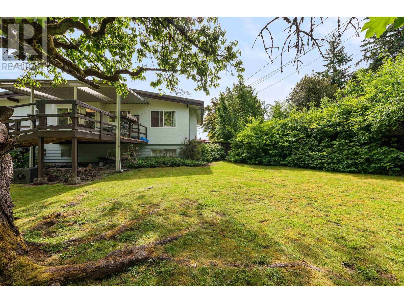 7482 Kraft Place, Burnaby, British Columbia  V5A 1Z8 - Photo 10 - R3009981