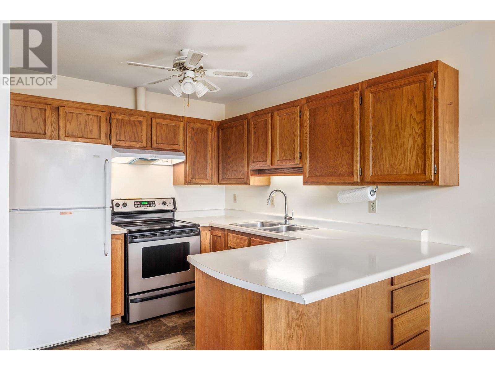 363 Gerstmar Road Unit# 5, Kelowna, British Columbia  V1X 4A6 - Photo 7 - 10349707