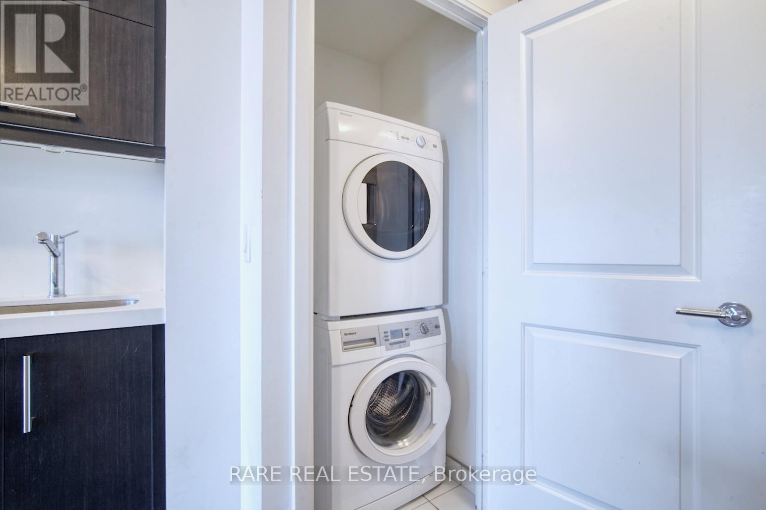 2801 - 65 St Mary Street, Toronto, Ontario  M5S 0A6 - Photo 14 - C12190279