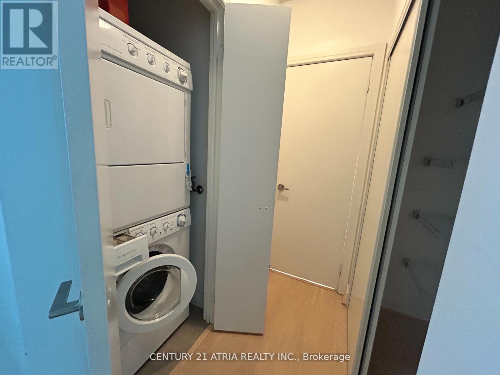 S306 - 112 George Street, Toronto, Ontario  M5A 2N4 - Photo 4 - C12190312