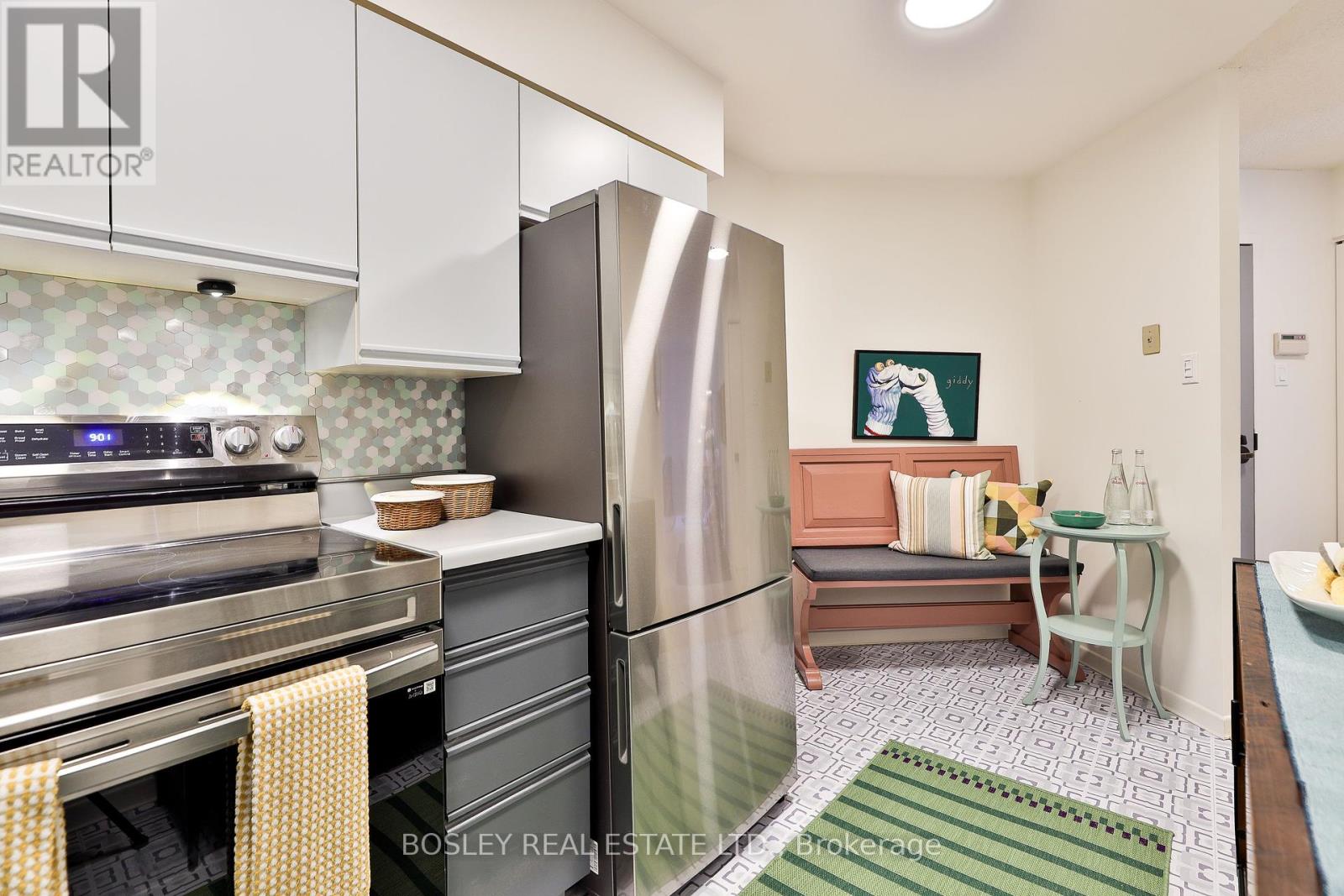 208 - 25 Maitland Street, Toronto, Ontario  M4Y 2W1 - Photo 19 - C12190324