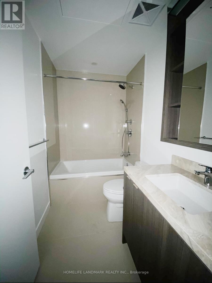 3901 - 125 Blue Jays Way, Toronto, Ontario  M5V 0N5 - Photo 8 - C12190340