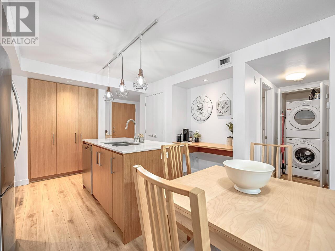 107 221 E 3rd Street, North Vancouver, British Columbia  V7L 0C1 - Photo 15 - R3009890