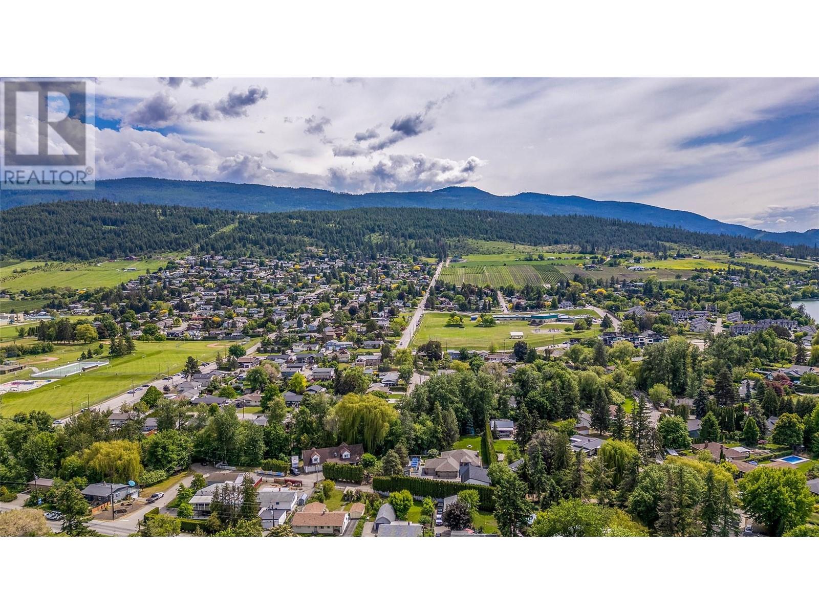 8780 Braeburn Drive Coldstream, BC V1B4E5_64