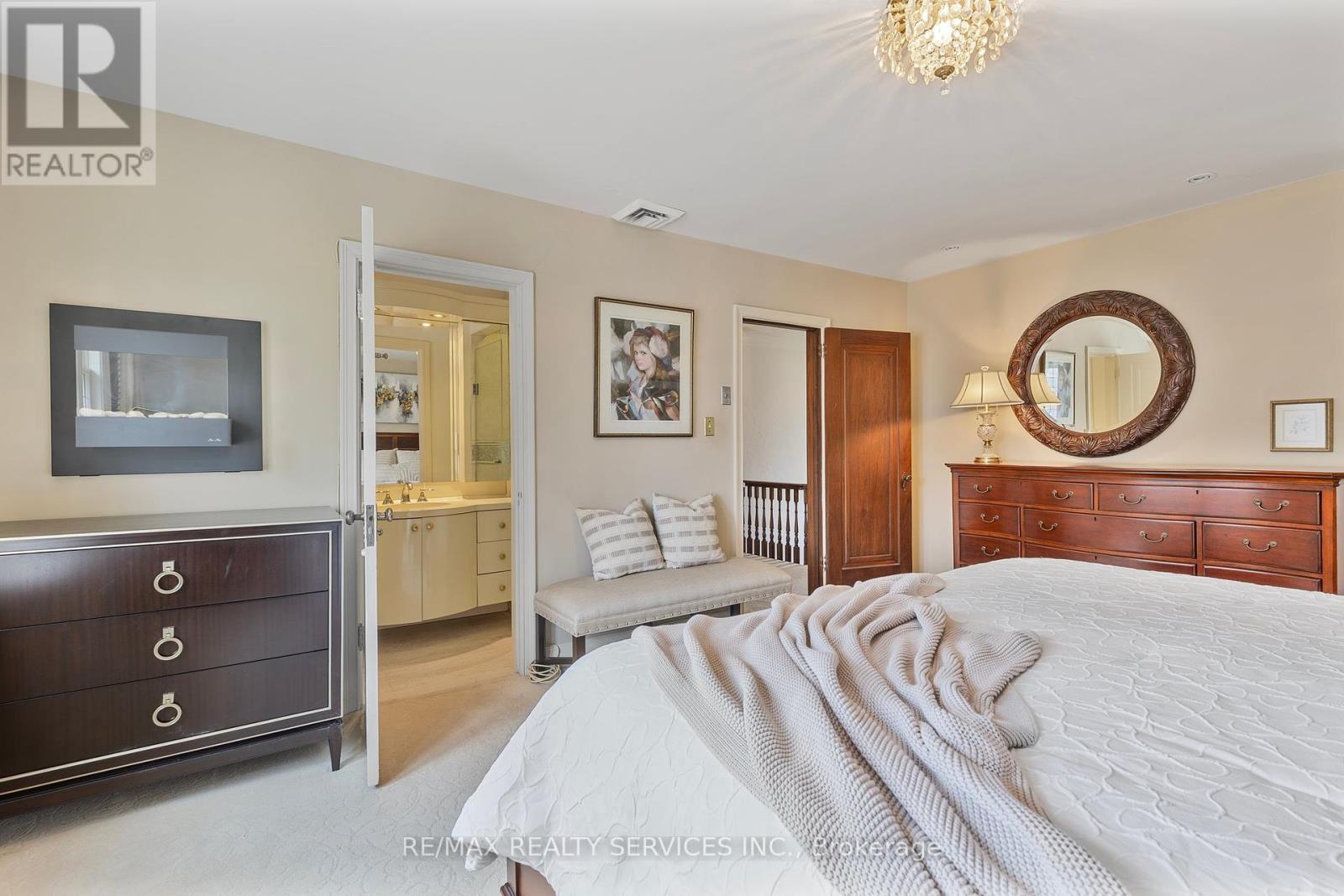 80 Jackson Avenue, Toronto, Ontario  M8X 2J8 - Photo 27 - W12169940
