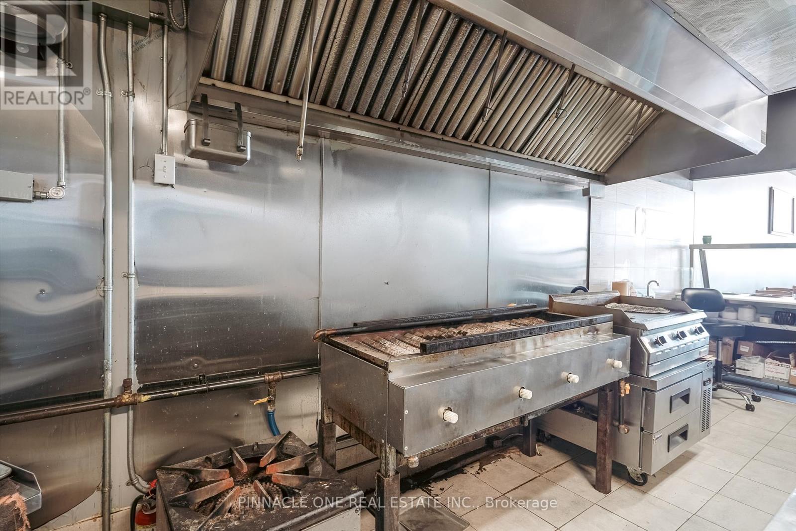 A - 2088 Lawrence Avenue E, Toronto, Ontario  M1R 2Z5 - Photo 19 - E12190339