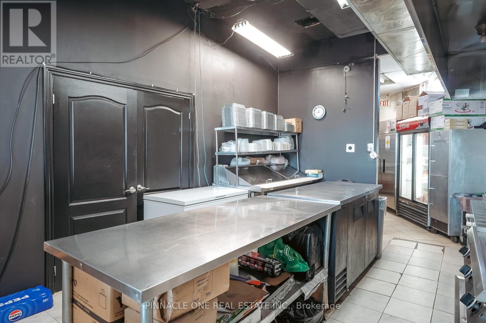 A - 2088 Lawrence Avenue E, Toronto, Ontario  M1R 2Z5 - Photo 23 - E12190339