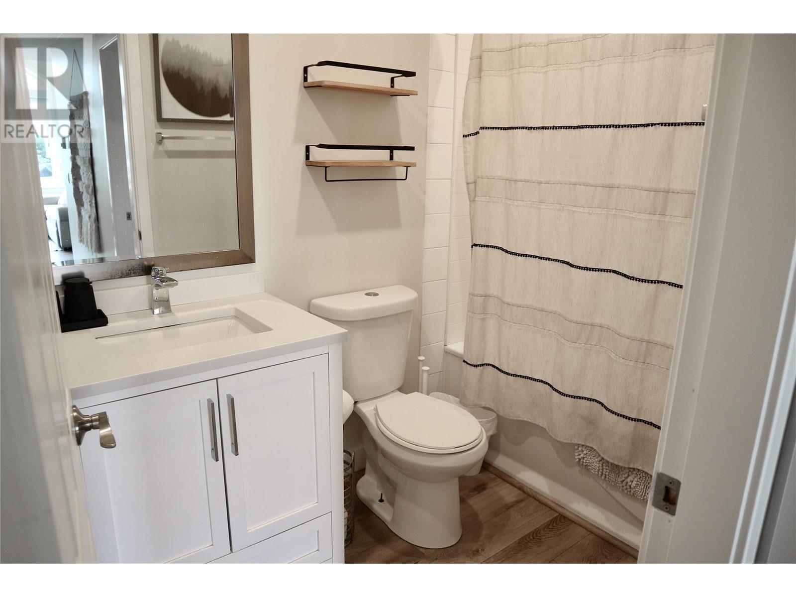 5981 Snow Pines Crescent Unit# 117c, Big White, British Columbia  V1P 1P3 - Photo 21 - 10350300