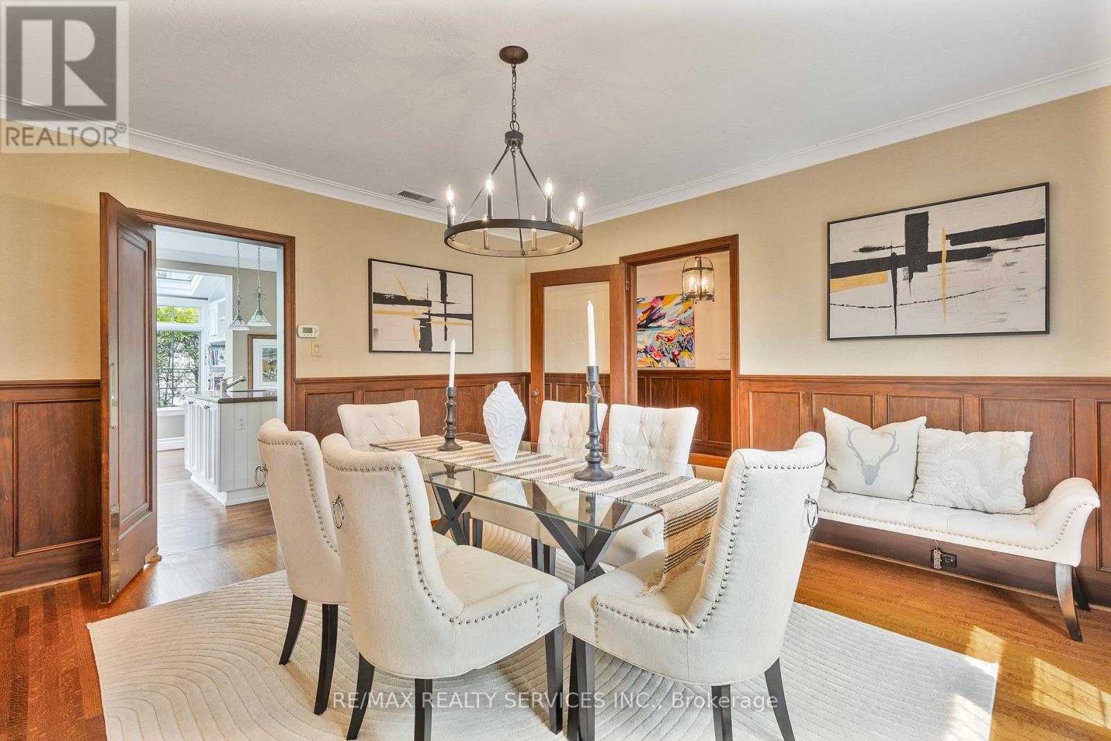 80 Jackson Avenue, Toronto, Ontario  M8X 2J8 - Photo 10 - W12169940