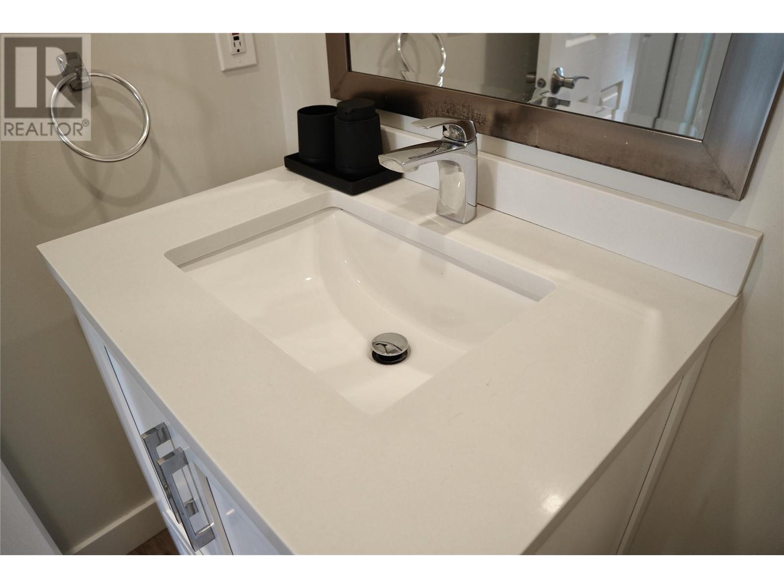 5981 Snow Pines Crescent Unit# 117c, Big White, British Columbia  V1P 1P3 - Photo 22 - 10350300