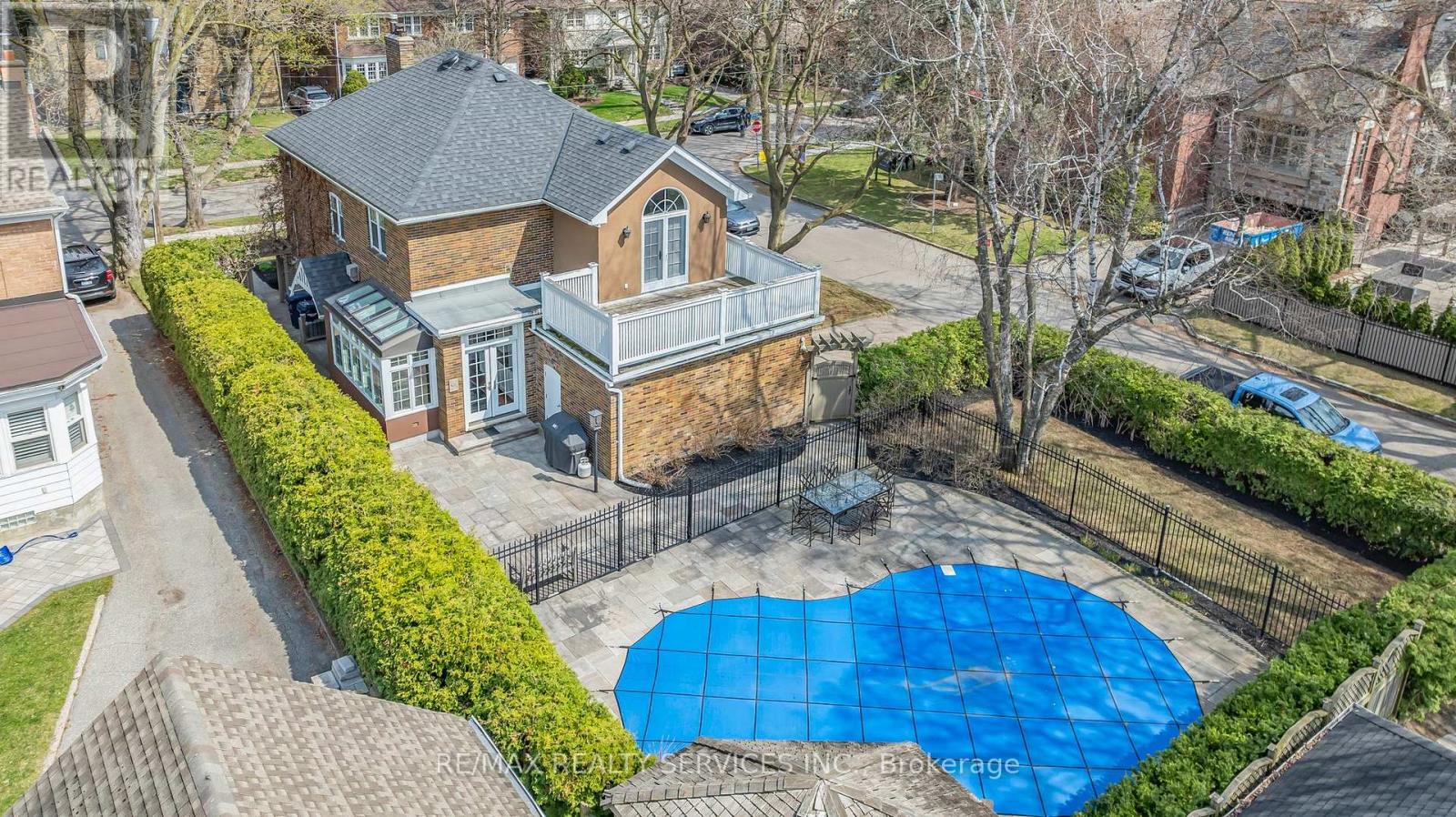 80 Jackson Avenue, Toronto, Ontario  M8X 2J8 - Photo 44 - W12169940