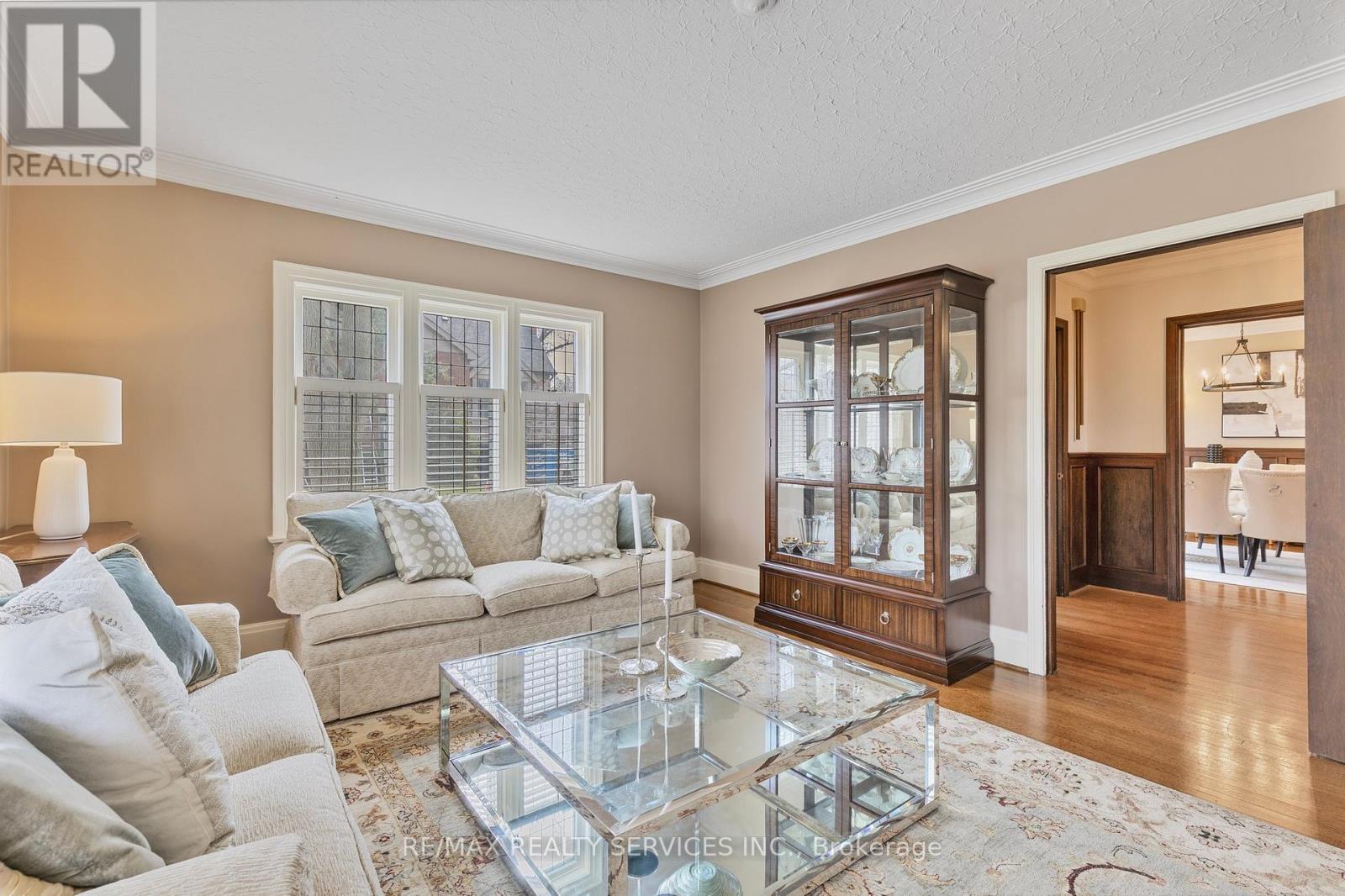 80 Jackson Avenue, Toronto, Ontario  M8X 2J8 - Photo 13 - W12169940