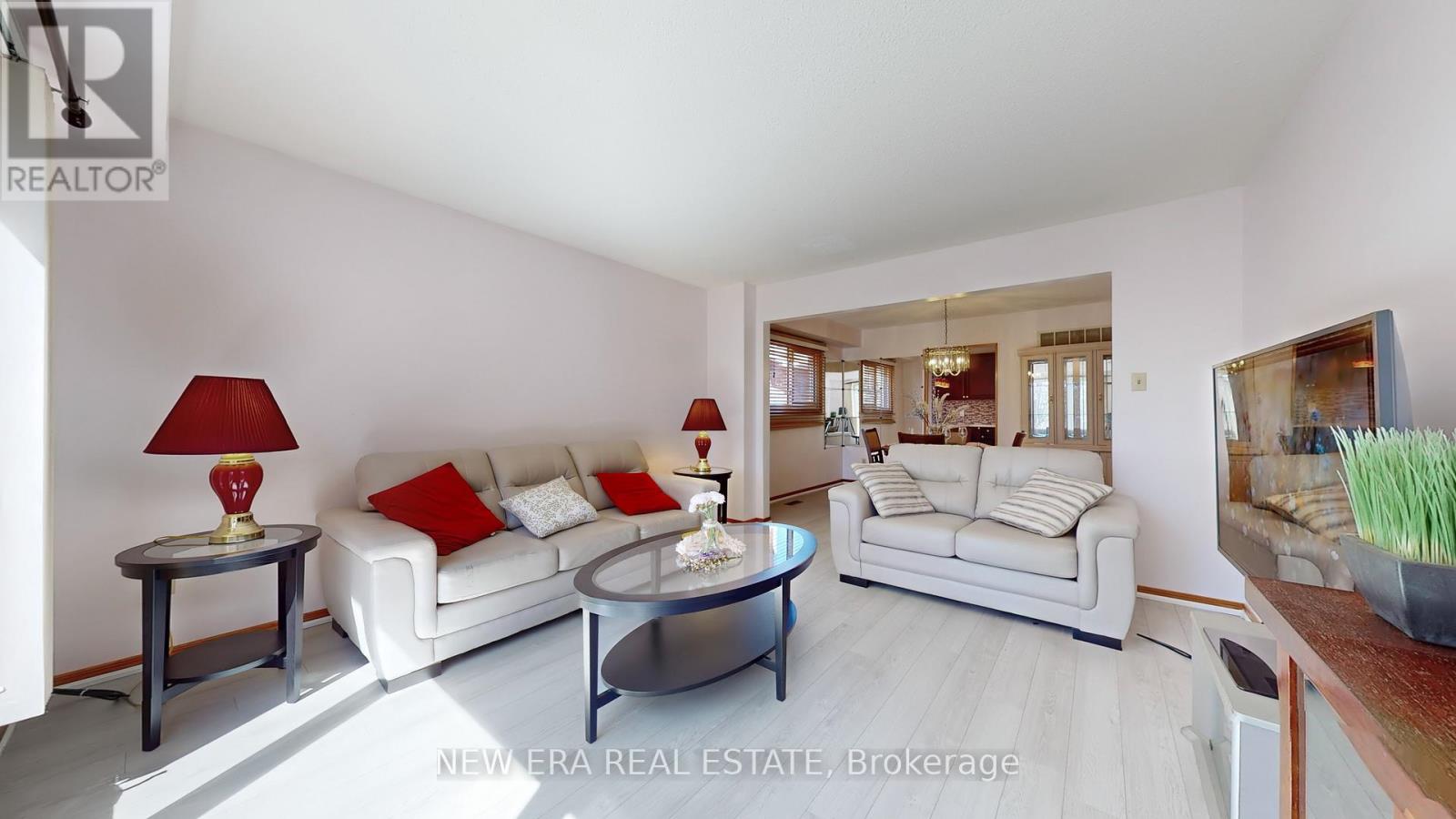 100 Cherry Hills Road, Vaughan (Glen Shields), Ontario  L4K 1M5 - Photo 4 - N12190269