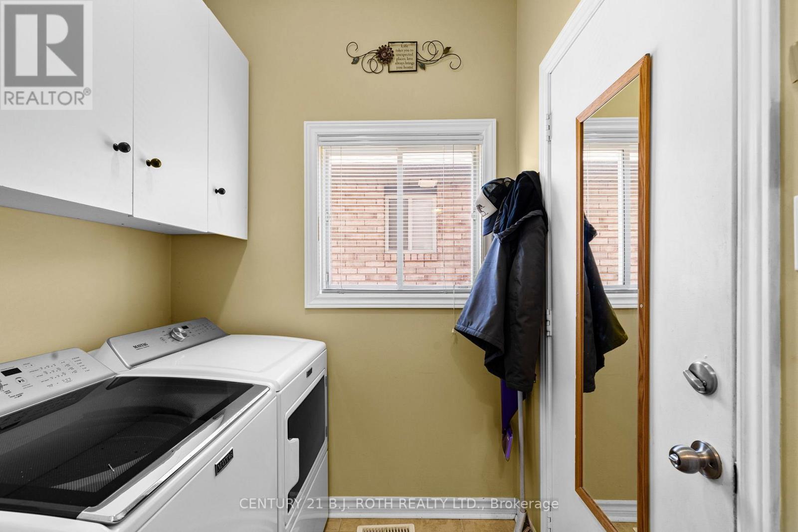 126 Brucker Road, Barrie, Ontario  L4N 8H8 - Photo 10 - S12100628