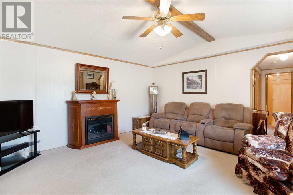 197, 99 Arbour Lake Road Nw, Calgary, Alberta  T3G 4E4 - Photo 4 - A2210706