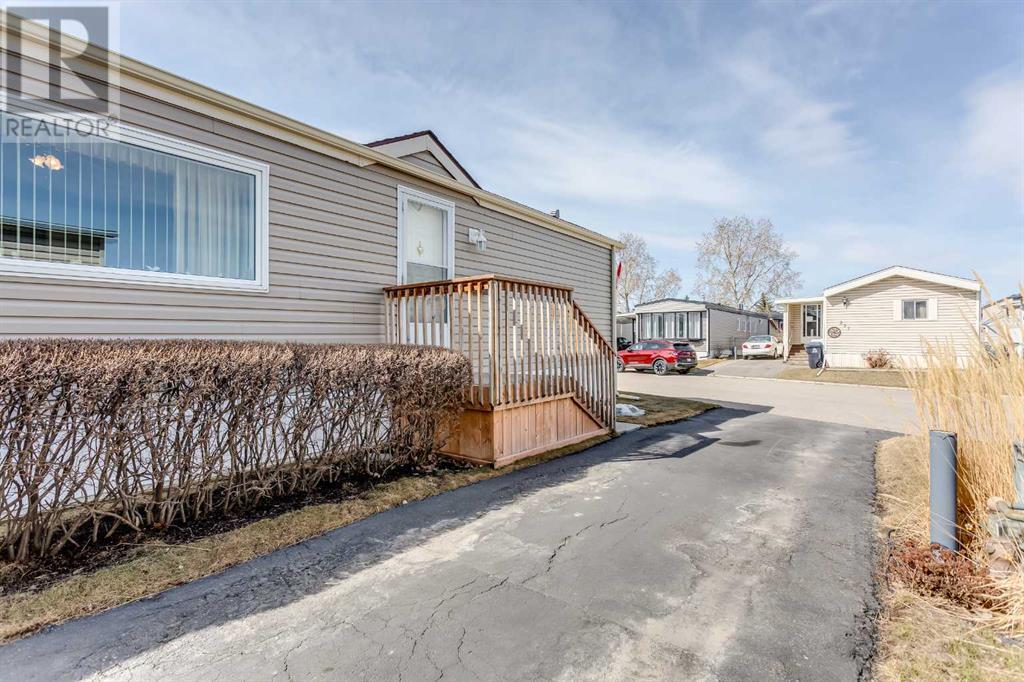 197, 99 Arbour Lake Road Nw, Calgary, Alberta  T3G 4E4 - Photo 3 - A2210706