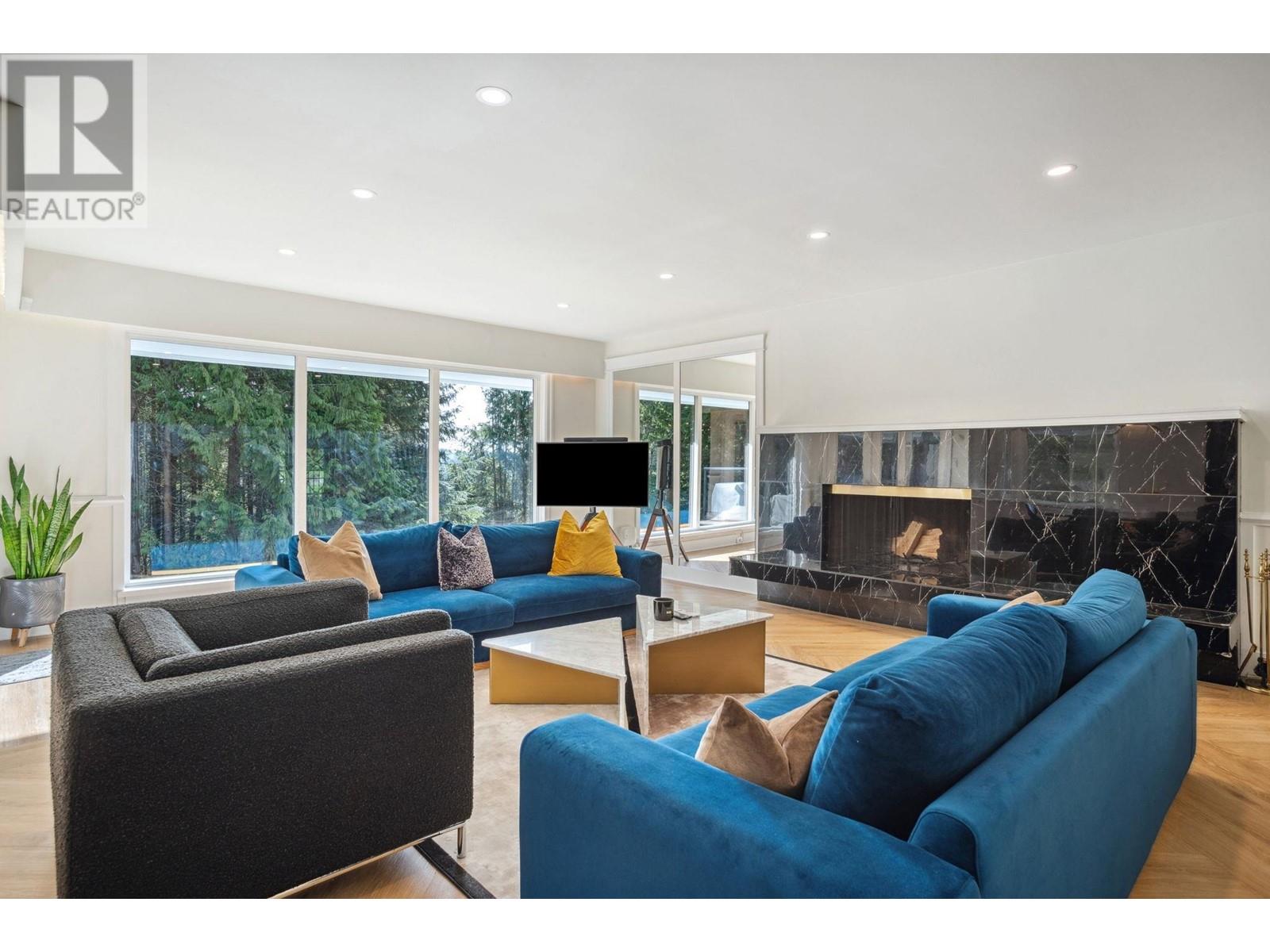 Property at 188 STEVENS DRIVE image 1