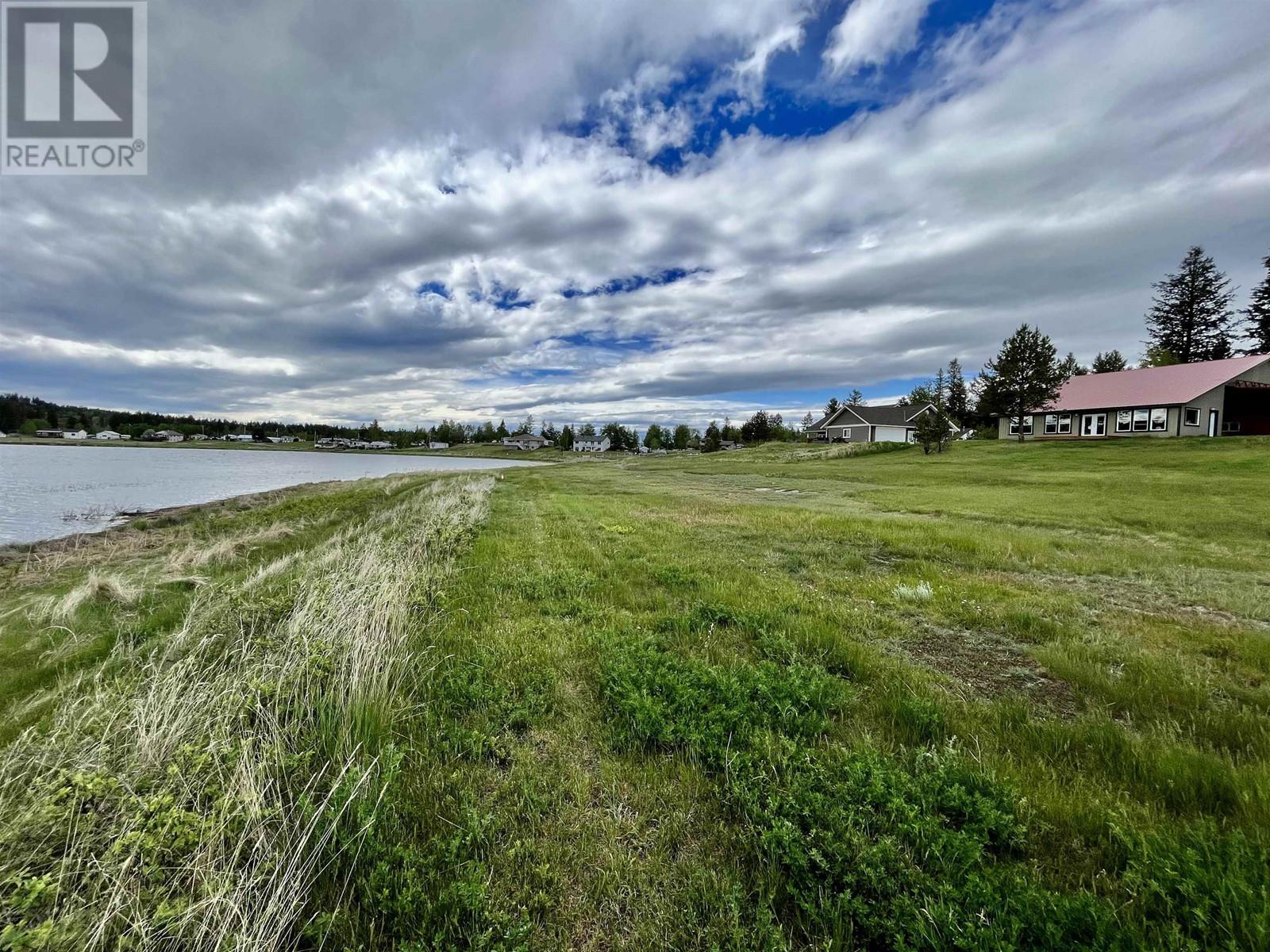 5574 Lakeside Court, 100 Mile House, British Columbia  V0K 2E1 - Photo 28 - R3009910