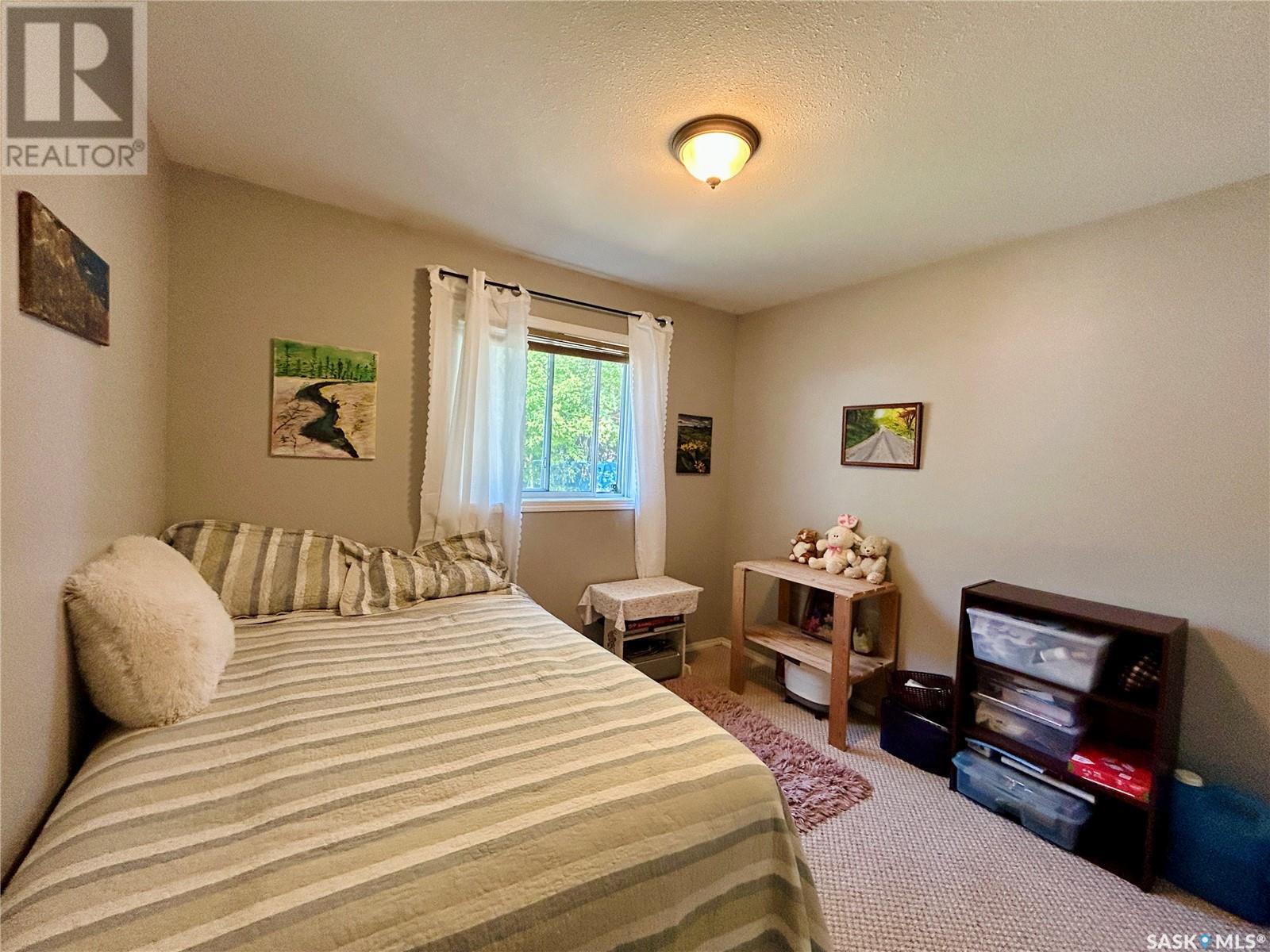 3005 2nd Avenue E, Waldheim, Saskatchewan  S0K 4R0 - Photo 11 - SK008001