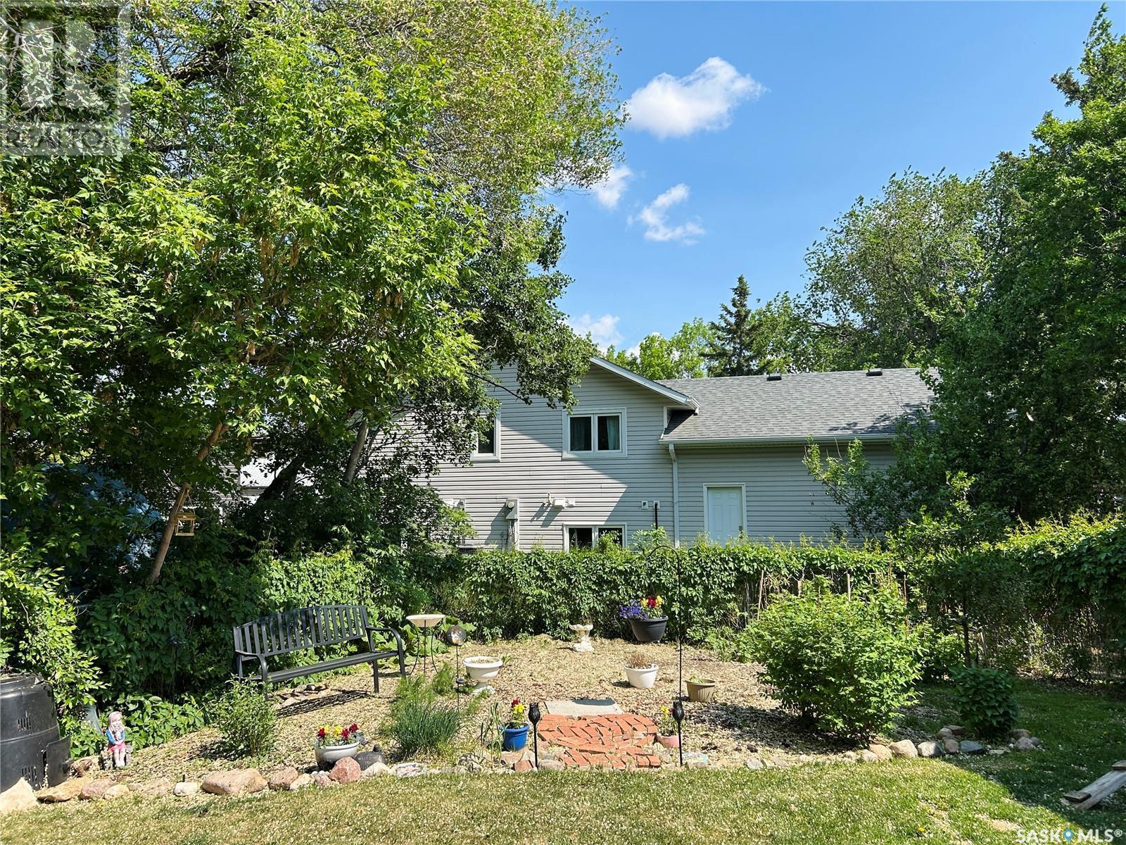 3005 2nd Avenue E, Waldheim, Saskatchewan  S0K 4R0 - Photo 24 - SK008001
