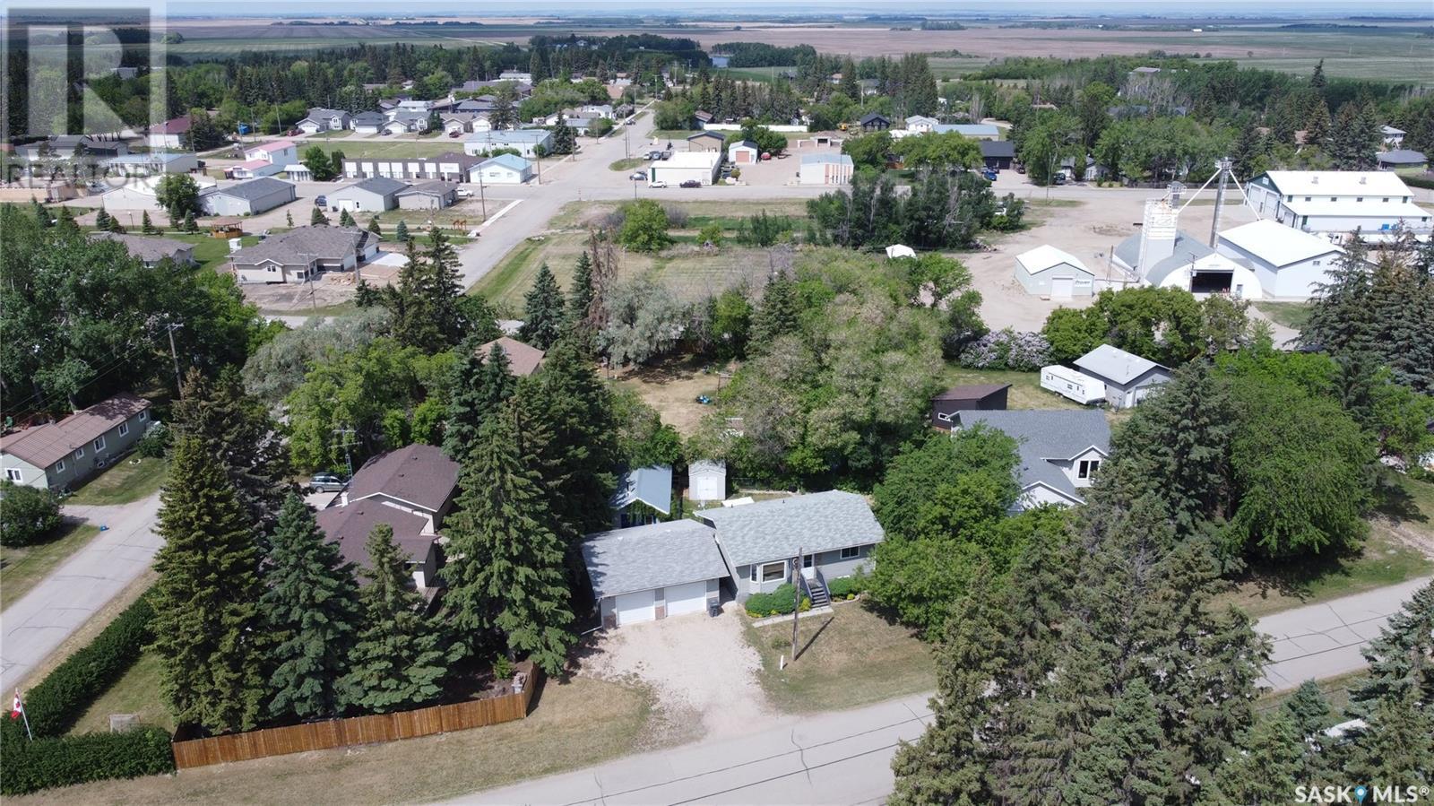 3005 2nd Avenue E, Waldheim, Saskatchewan  S0K 4R0 - Photo 26 - SK008001