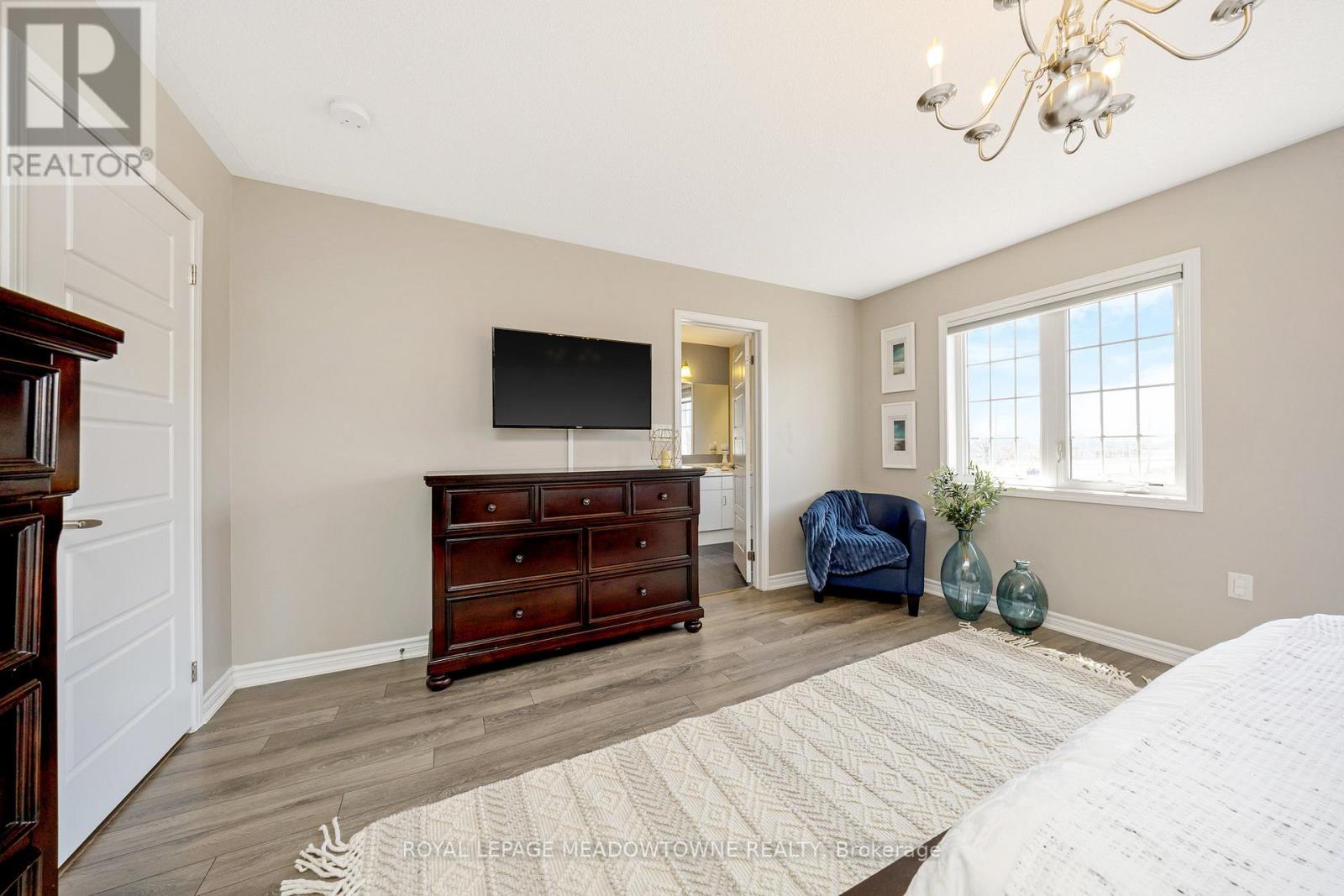307 Yates Drive, Milton, Ontario  L9T 2Y4 - Photo 30 - W12128730