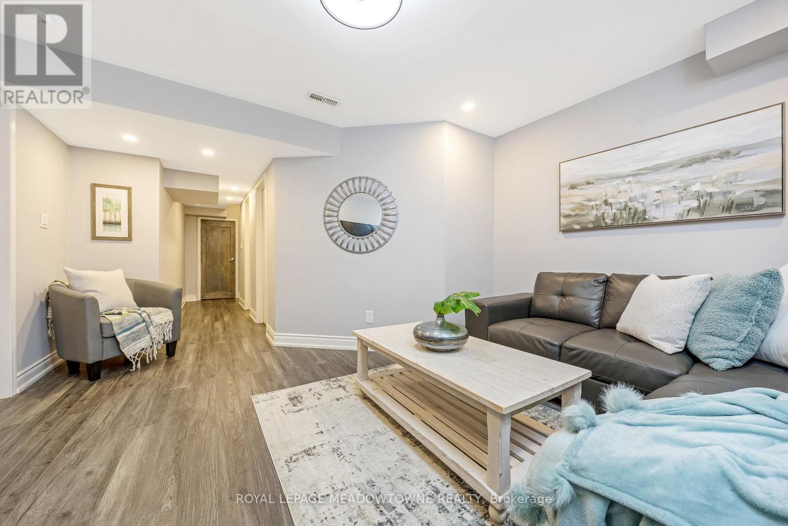 307 Yates Drive, Milton, Ontario  L9T 2Y4 - Photo 35 - W12128730