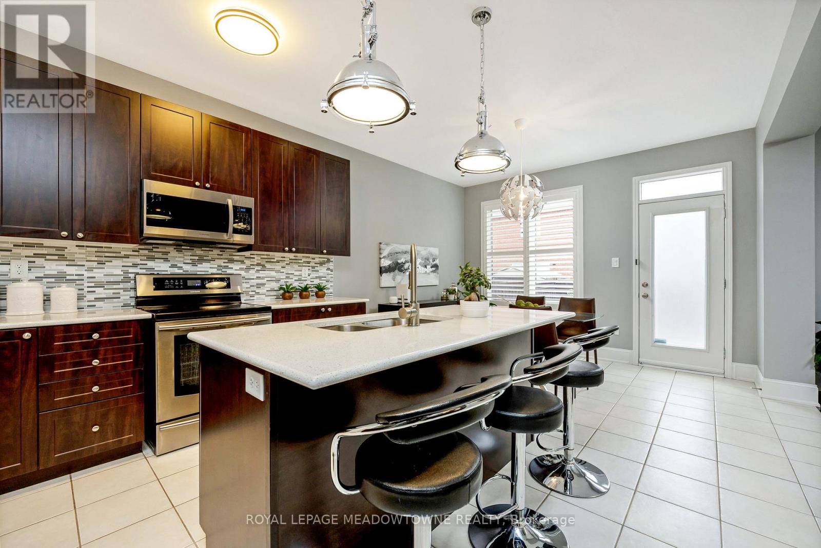 428 Dymott Avenue, Milton, Ontario  L9T 7V1 - Photo 17 - W12133683