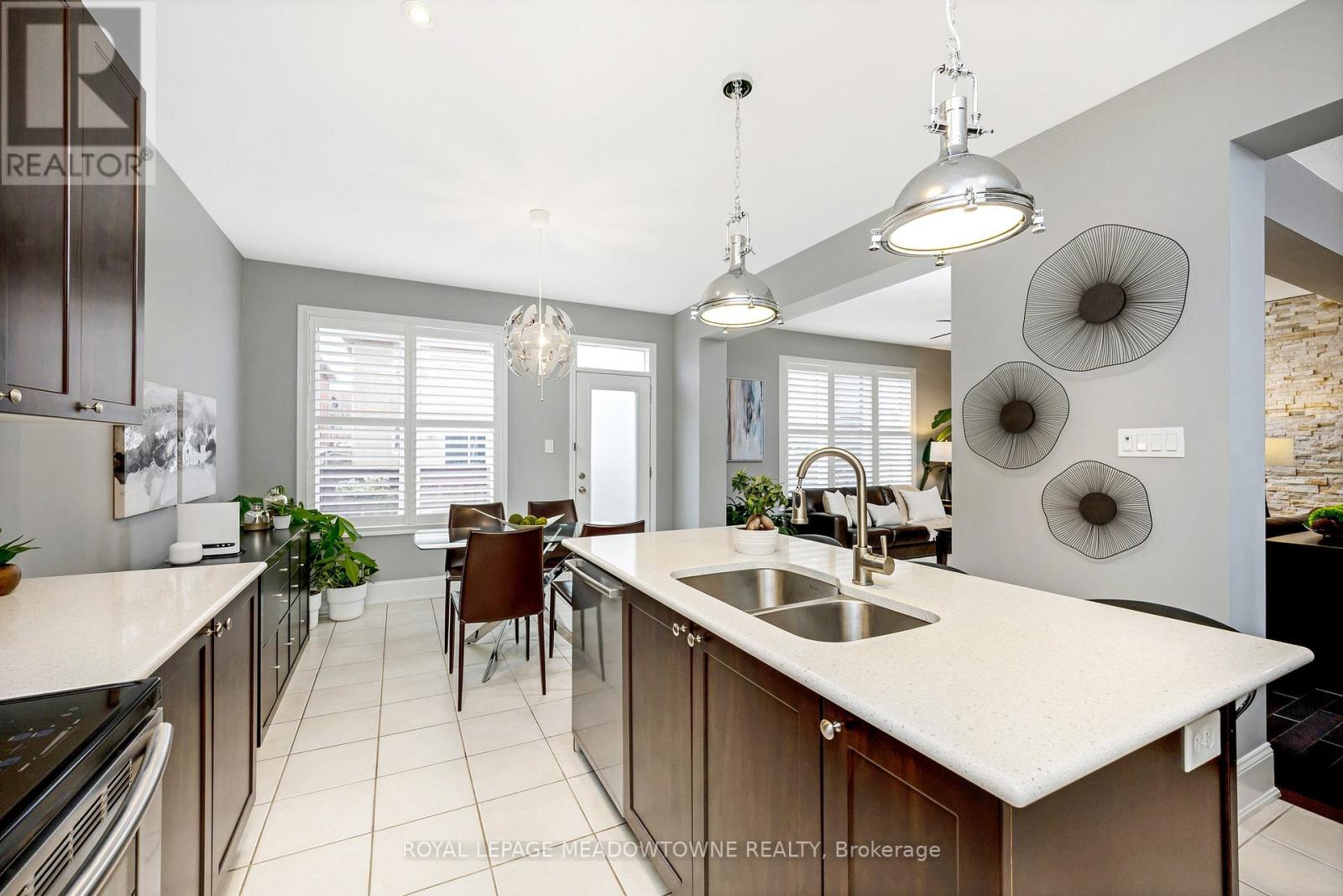 428 Dymott Avenue, Milton (Ha Harrison), Ontario  L9T 7V1 - Photo 19 - W12133683