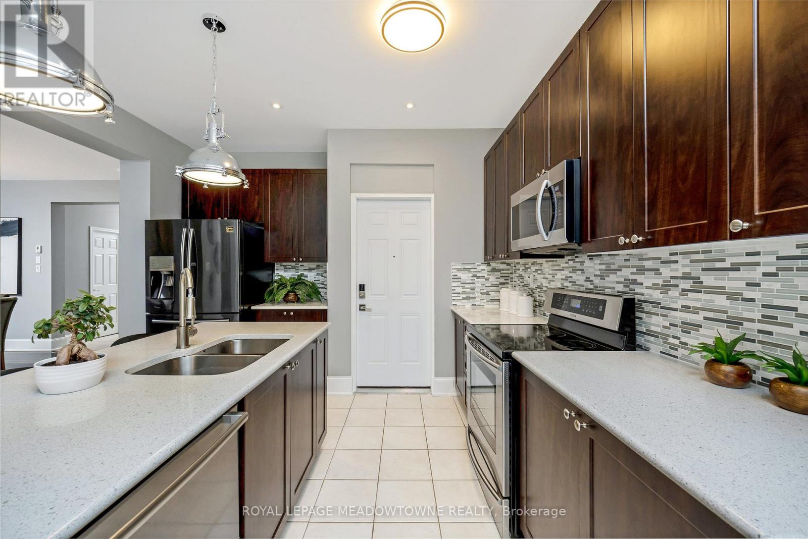 428 Dymott Avenue, Milton, Ontario  L9T 7V1 - Photo 20 - W12133683
