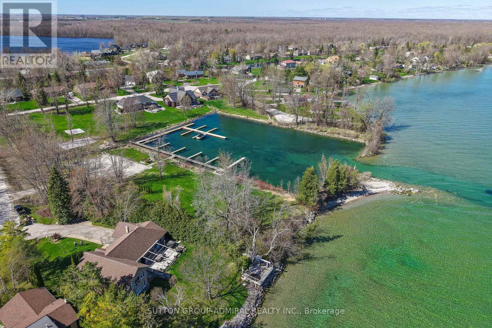 182 Bayshore Drive, Ramara, Ontario  L0K 1B0 - Photo 17 - S12190028