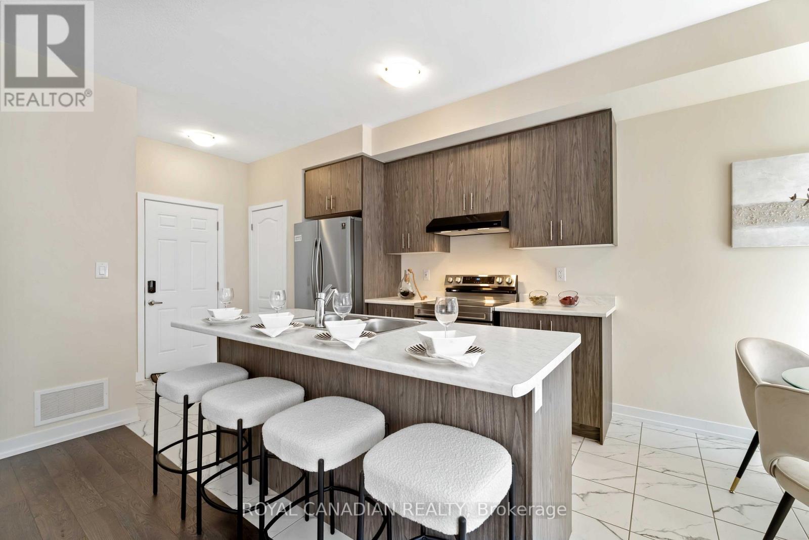 10 Lemon Avenue, Thorold, Ontario  L0S 1K0 - Photo 12 - X12190272