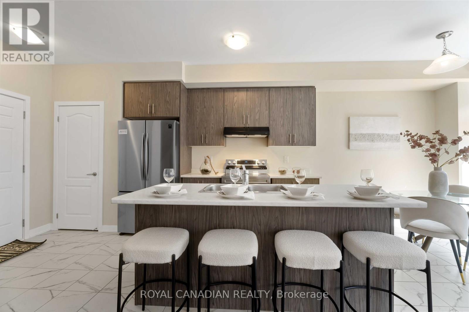 10 Lemon Avenue, Thorold, Ontario  L0S 1K0 - Photo 13 - X12190272
