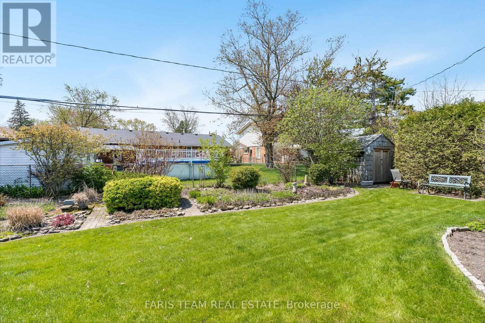 6 Glendale Drive, Welland, Ontario  L3C 4Y6 - Photo 19 - X12190273
