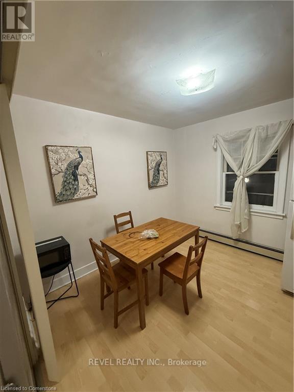 171 Stone Church Road E, Hamilton, Ontario  L9B 1A8 - Photo 1 - X12190335